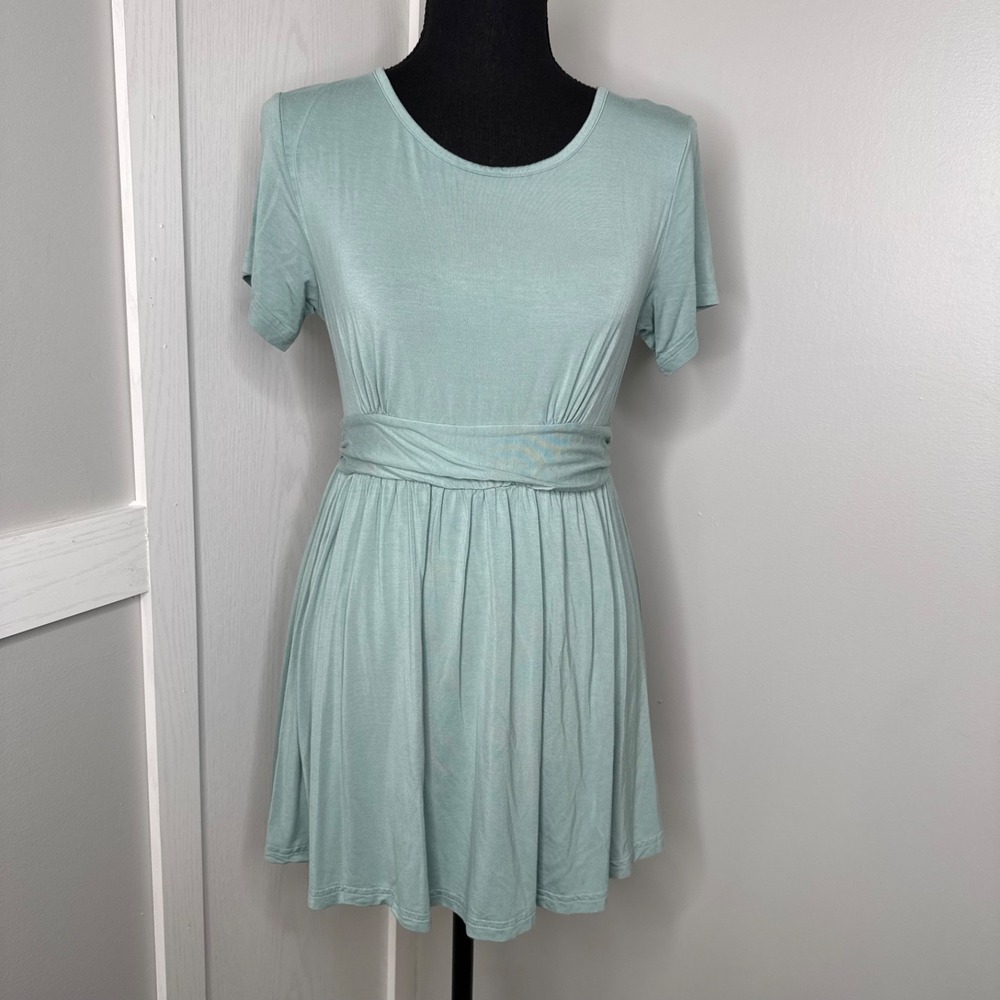 Mint Green Short Sleeve Top‎ S Soft Stretchy Flowy Cinched Waist